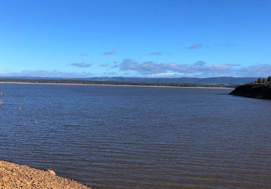 Lake Glenmaggie near Happy Days Accommodation in Tinamba near Maffra Gippsland Victoria